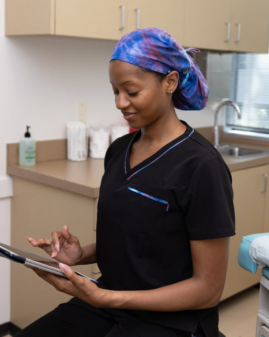 Aurora Bouffant Scrub Cap ✨